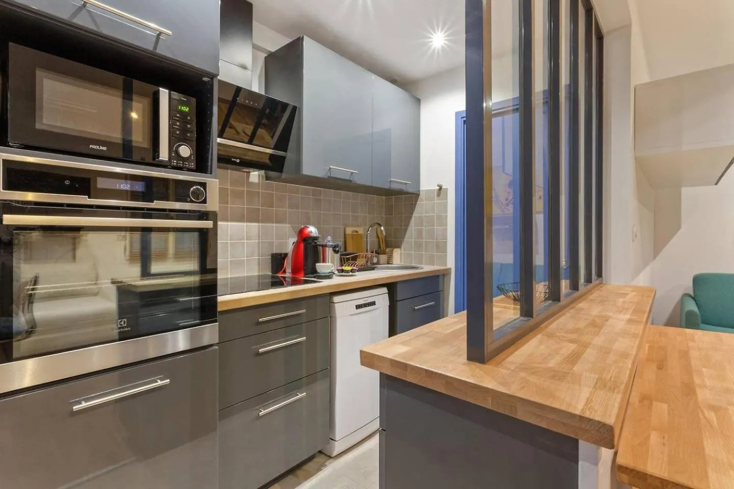 Guestready-charming 15 Mins To Grand Palais Париж